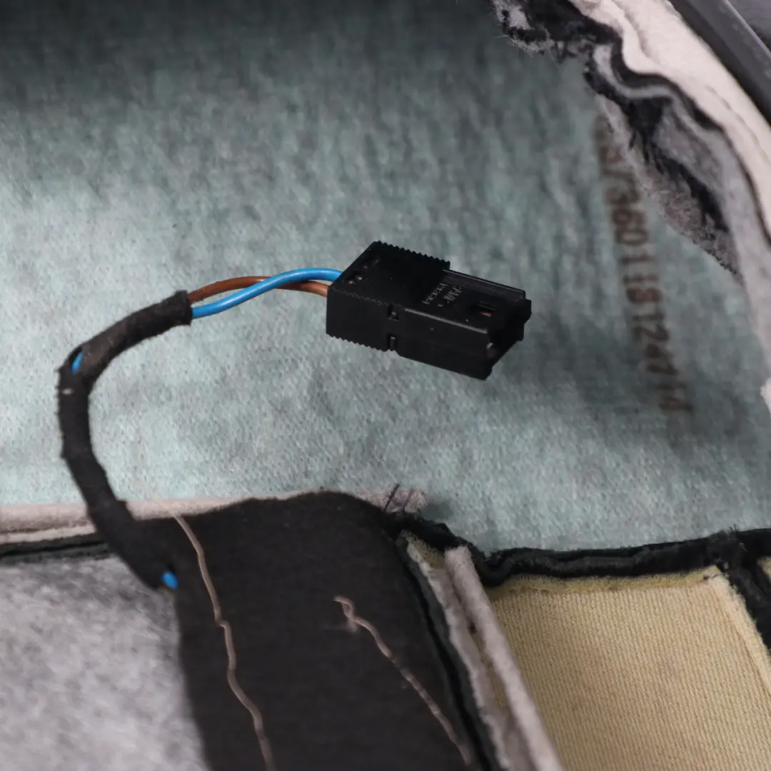 Housse de Siège Avant Gauche Chauffant Revêtement Cuir Noir pour Mercedes W212 à propos du numéro de pièce A2129100546 Mercedes W212 Housse de Siège Avant Gauche Chauffant Revêtement Cuir Noir - SKU A2129100546-3 - Numéro de pièce A2129100546