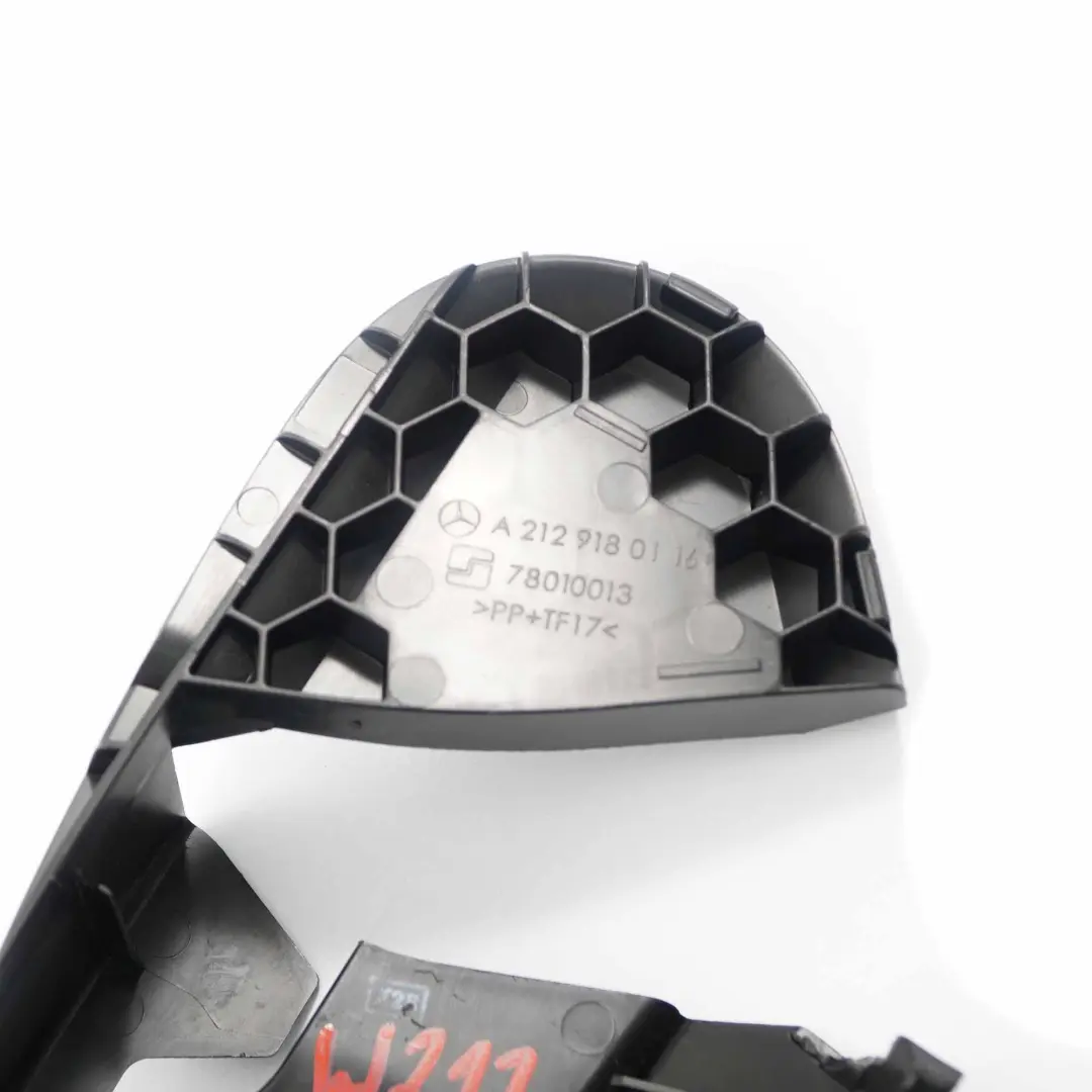 Rivestimento Pannello Anteriore Sinistro per Mercedes W212 con numero di parte A2129180116 Mercedes W212 Rivestimento Pannello Anteriore Sinistro - SKU A2129180116 - Numero di parte A2129180116