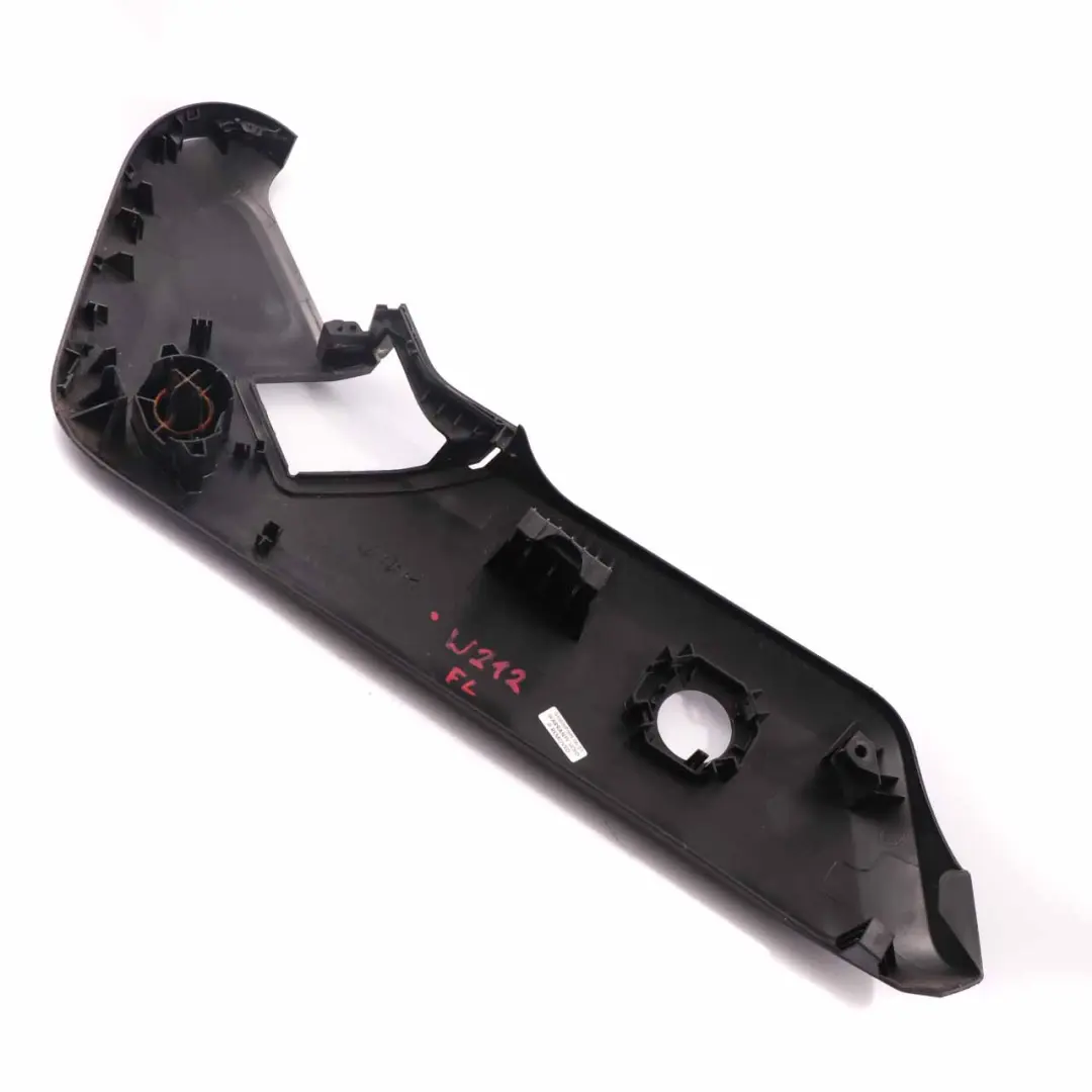 Sitzverkleidung Vorne Links Panel Abdeckung für Mercedes W212 mit Teilenummer A2129181730 Mercedes W212 Sitzverkleidung Vorne Links Panel Abdeckung - SKU A2129181730 - Teilenummer A2129181730