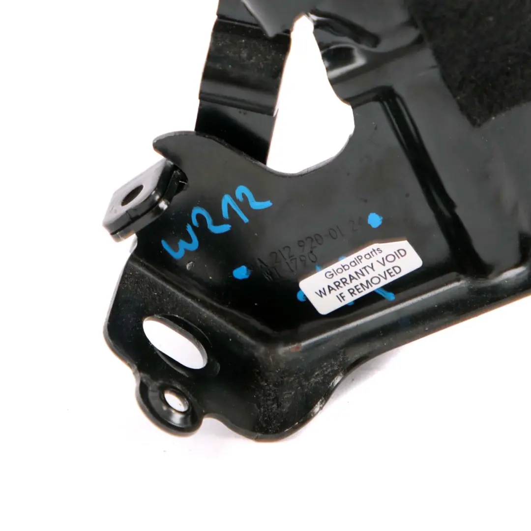 Soporte De Montaje Del Respaldo Trasero para Mercedes W212 con número de pieza A2129200124 Mercedes W212 Soporte De Montaje Del Respaldo Trasero - SKU A2129200124 - Número de pieza A2129200124