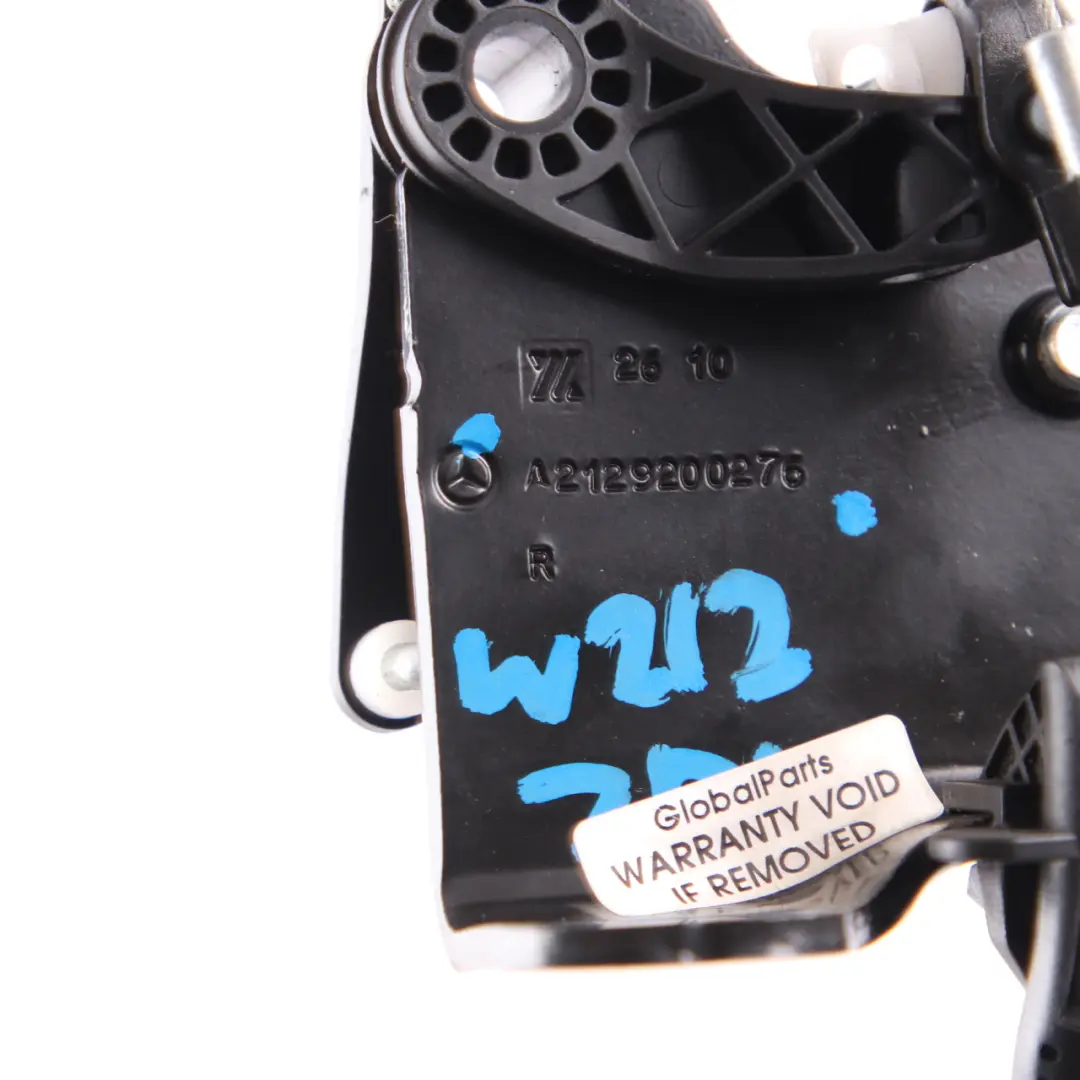 Mercedes W212 Sedile posteriore pieghevole Schienale destro Blocco Maniglia - SKU A2129200276 - Numero di parte A2129200276
