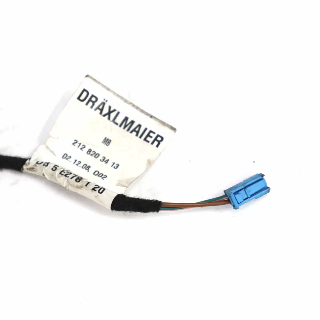 Dossier de siège arrière droite Couvre-dossier Cuir noir pour Mercedes W212 à propos du numéro de pièce A2129206833 Mercedes W212 Dossier de siège arrière droite Couvre-dossier Cuir noir - SKU A2129206833 - Numéro de pièce A2129206833