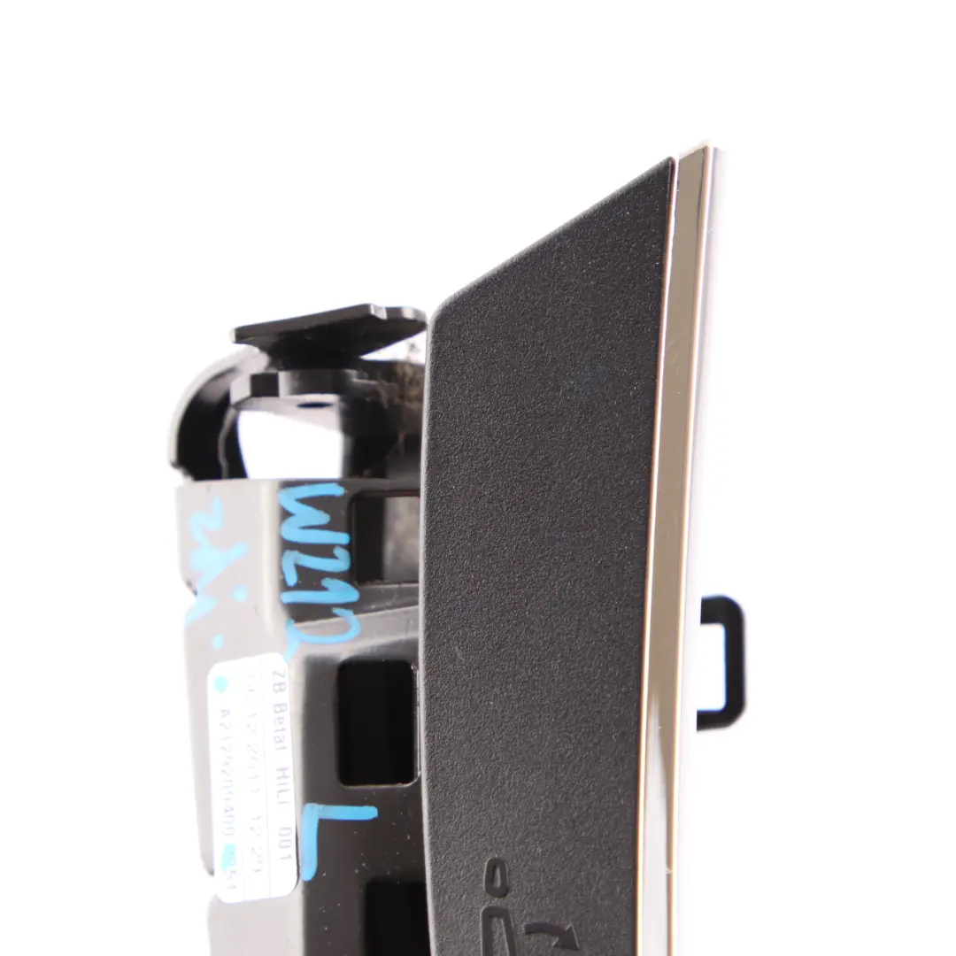 Poignée Déverrouillage Dossier Siège Arrière Gauche Verrouillage pour Mercedes W212 à propos du numéro de pièce A2129209400 Mercedes W212 Poignée Déverrouillage Dossier Siège Arrière Gauche Verrouillage - SKU A2129209400 - Numéro de pièce A2129209400