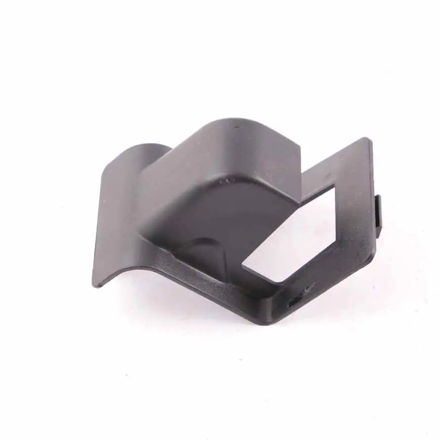 Mercedes W212 Cache siège arrière gauche Trim Noir - SKU A2129231122 - Numéro de pièce A2129231122