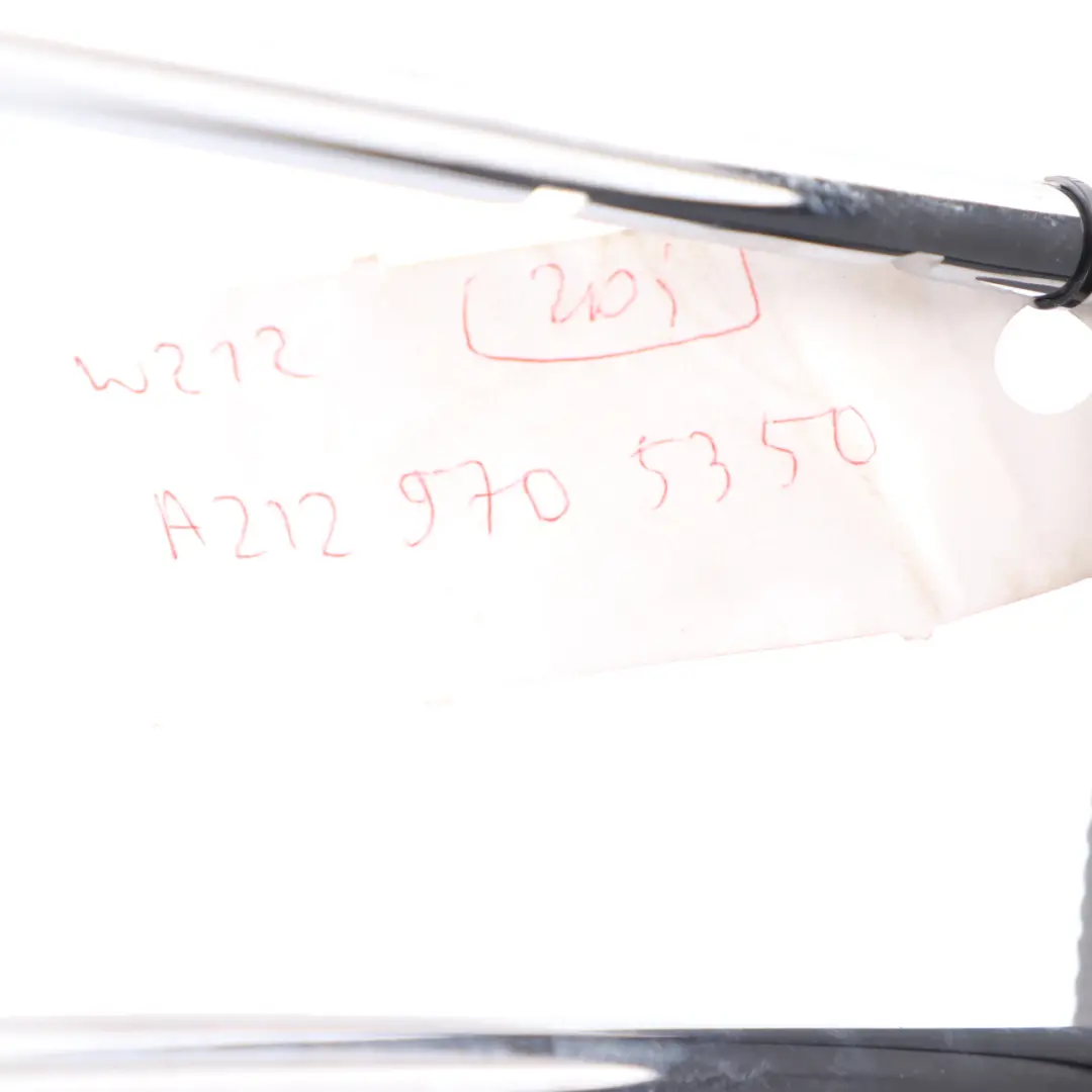 Mercedes W212 Asiento Reposacabezas Respaldo Trasero Central Cuero Negro - SKU A2129705350 - Número de pieza A2129705350