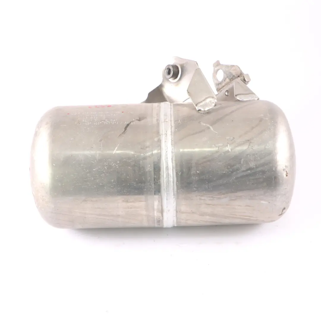 Zbiornik Ciśnienia Powietrza Airmatic Zawieszenia do Mercedes C238 o numerze A2133200015 Mercedes C238 Zbiornik Ciśnienia Powietrza Airmatic Zawieszenia - SKU A2133200015 - Numer Części A2133200015
