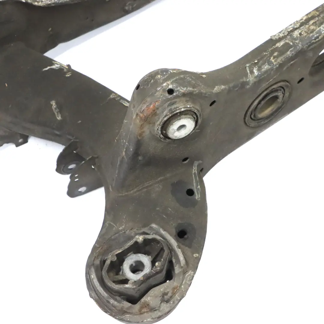 Eje Trasero Cuna Subchasis Portador Soporte Suspensión para Mercedes W205 con número de pieza A2133504903 Mercedes W205 Eje Trasero Cuna Subchasis Portador Soporte Suspensión - SKU A2133504903 - Número de pieza A2133504903