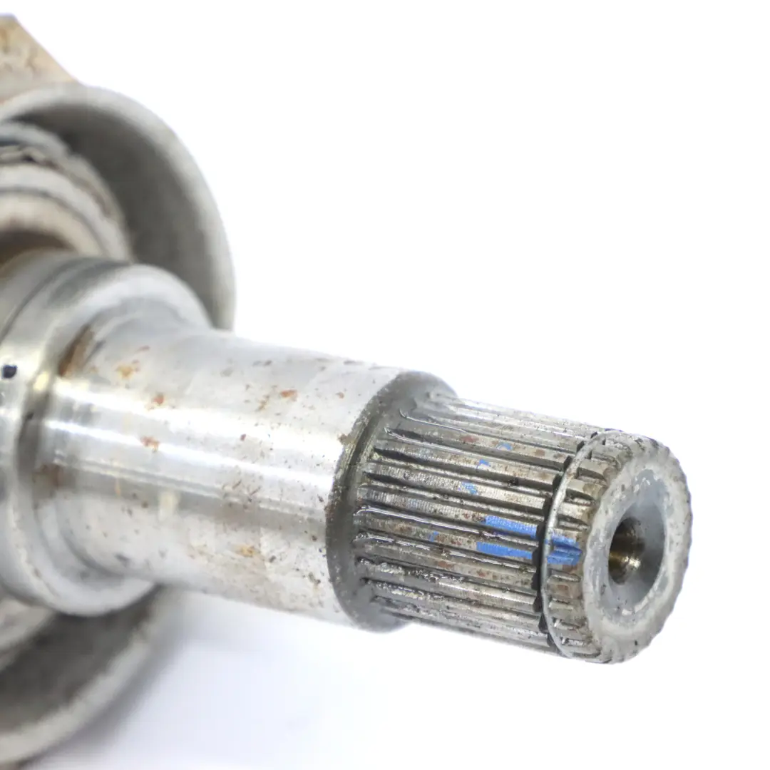 Arbre transmission l'essieu arrière gauche droite pour Mercedes GLC X253 à propos du numéro de pièce A2133505000 Mercedes GLC X253 Arbre transmission l'essieu arrière gauche droite - SKU A2133505000 - Numéro de pièce A2133505000