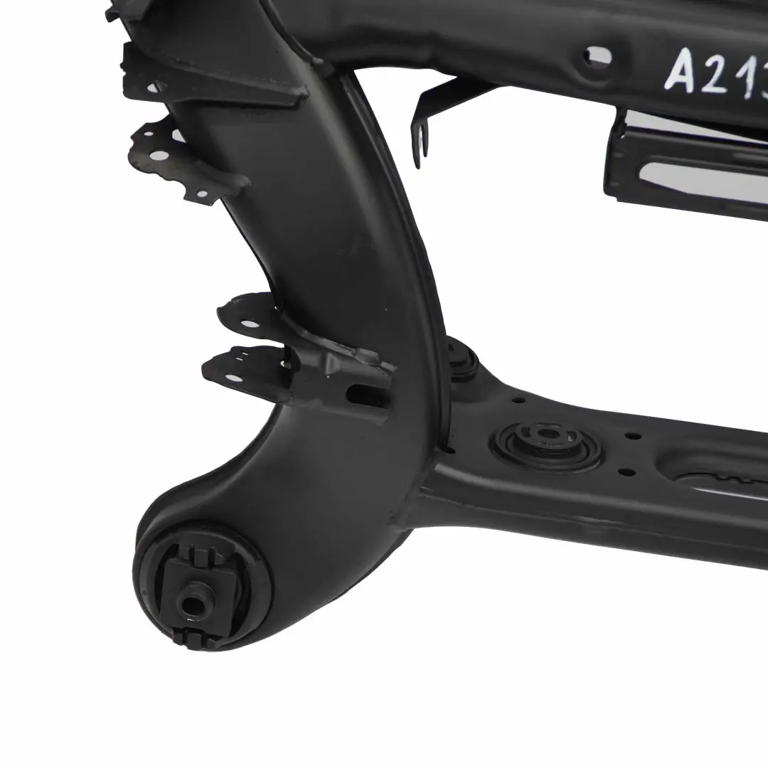 Assale posteriore Culla Sottotelaio Supporto Supporto per Mercedes W213 con numero di parte A2133505203 Mercedes W213 Assale posteriore Culla Sottotelaio Supporto Supporto - SKU A2133505203 - Numero di parte A2133505203