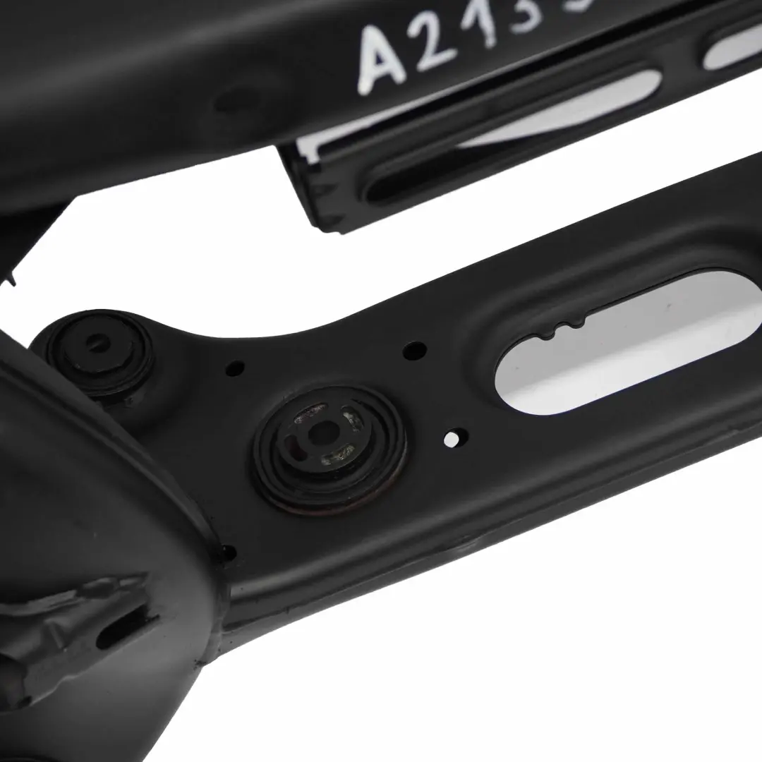 Support de berceau d'essieu arrière pour Mercedes W213 à propos du numéro de pièce A2133505203 Mercedes W213 Support de berceau d'essieu arrière - SKU A2133505203 - Numéro de pièce A2133505203