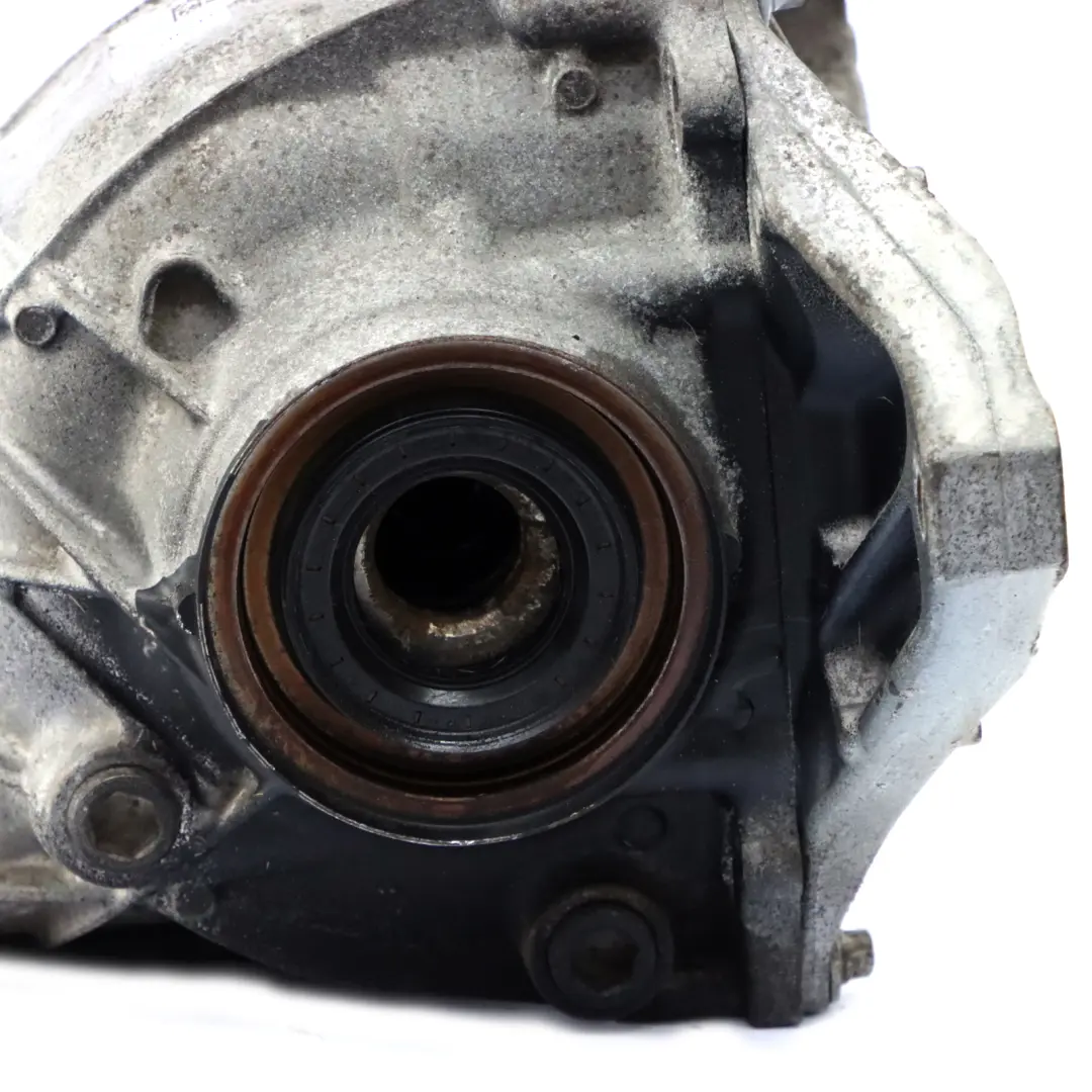 Axle Differential Diff 2,473 Ratio WARRANTY to Mercedes W213 C238 Rear with Part number A2133505300 Mercedes W213 C238 Rear Axle Differential Diff 2,473 Ratio WARRANTY - SKU A2133505300 - Part number A2133505300