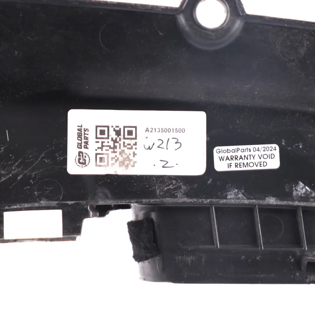 Presa D'Aria Fredda Mercedes W213 C238 C257 Top Engine per con numero di parte A2135001500 Presa D'Aria Fredda Mercedes W213 C238 C257 Top Engine - SKU A2135001500 - Numero di parte A2135001500