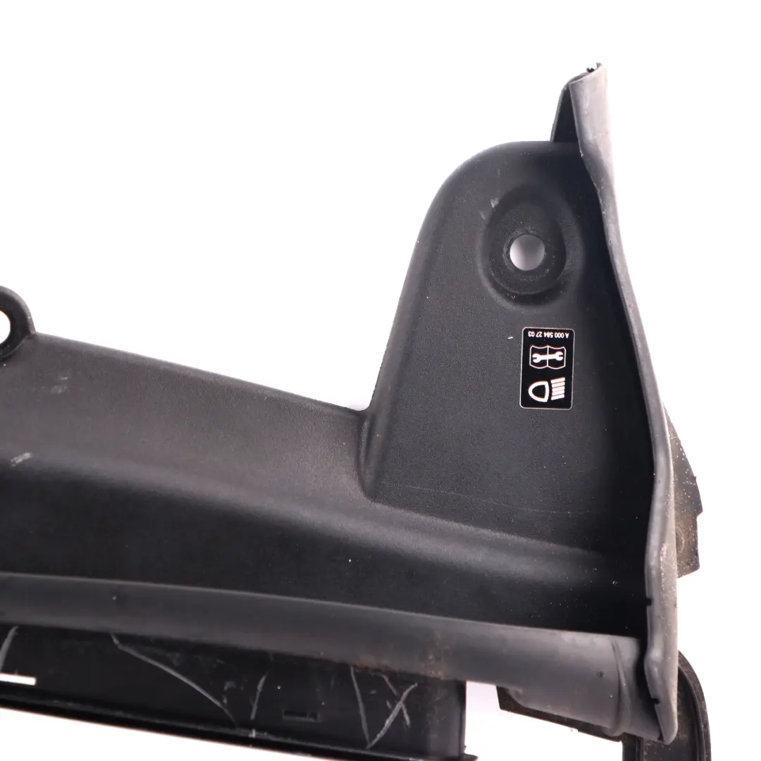 Osłona Wlot Kierownica Powietrza do Mercedes W213 C238 C257 o numerze A2135001500 Mercedes W213 C238 C257 Osłona Wlot Kierownica Powietrza - SKU A2135001500 - Numer Części A2135001500