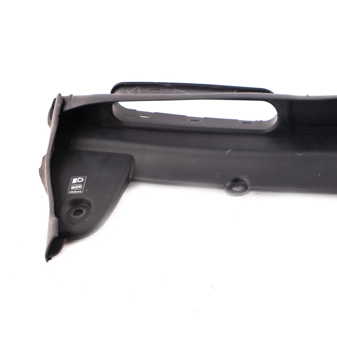 Prise D'Air Froid Mercedes W213 C238 C257 Moteur Supérieur pour à propos du numéro de pièce A2135001500 Prise D'Air Froid Mercedes W213 C238 C257 Moteur Supérieur - SKU A2135001500 - Numéro de pièce A2135001500