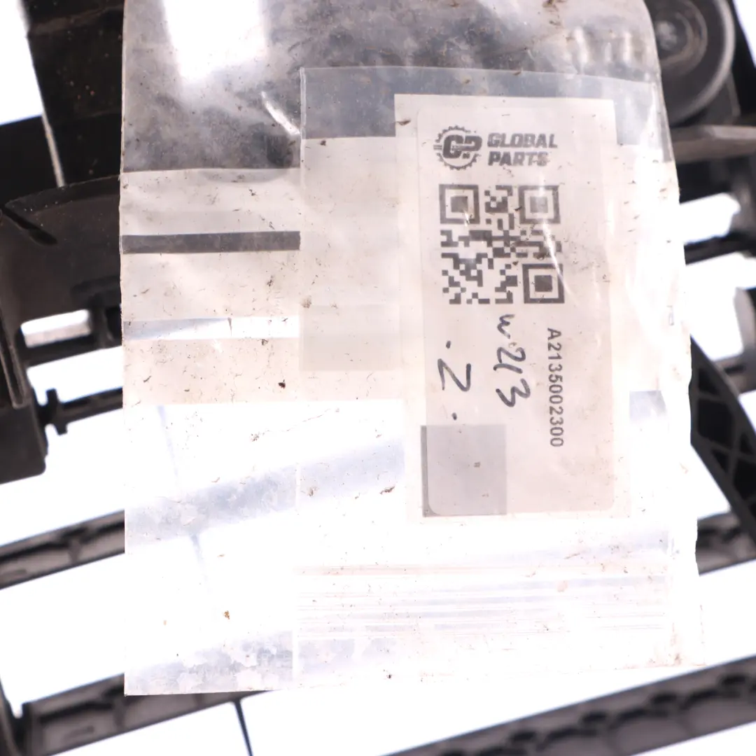 Intake Shutter Mercedes W213 C238 C257 Front Grill Control to Air with Part number A2135002300 Air Intake Shutter Mercedes W213 C238 C257 Front Grill Control - SKU A2135002300 - Part number A2135002300