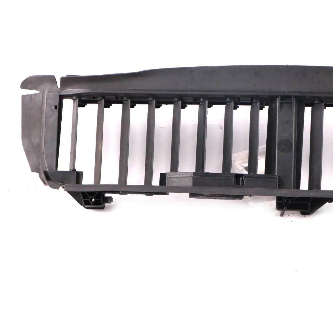 Intake Panel Mercedes W213 C238 C257 Guide Duct Grille to Air with Part number A2135002900 Air Intake Panel Mercedes W213 C238 C257 Guide Duct Grille - SKU A2135002900 - Part number A2135002900