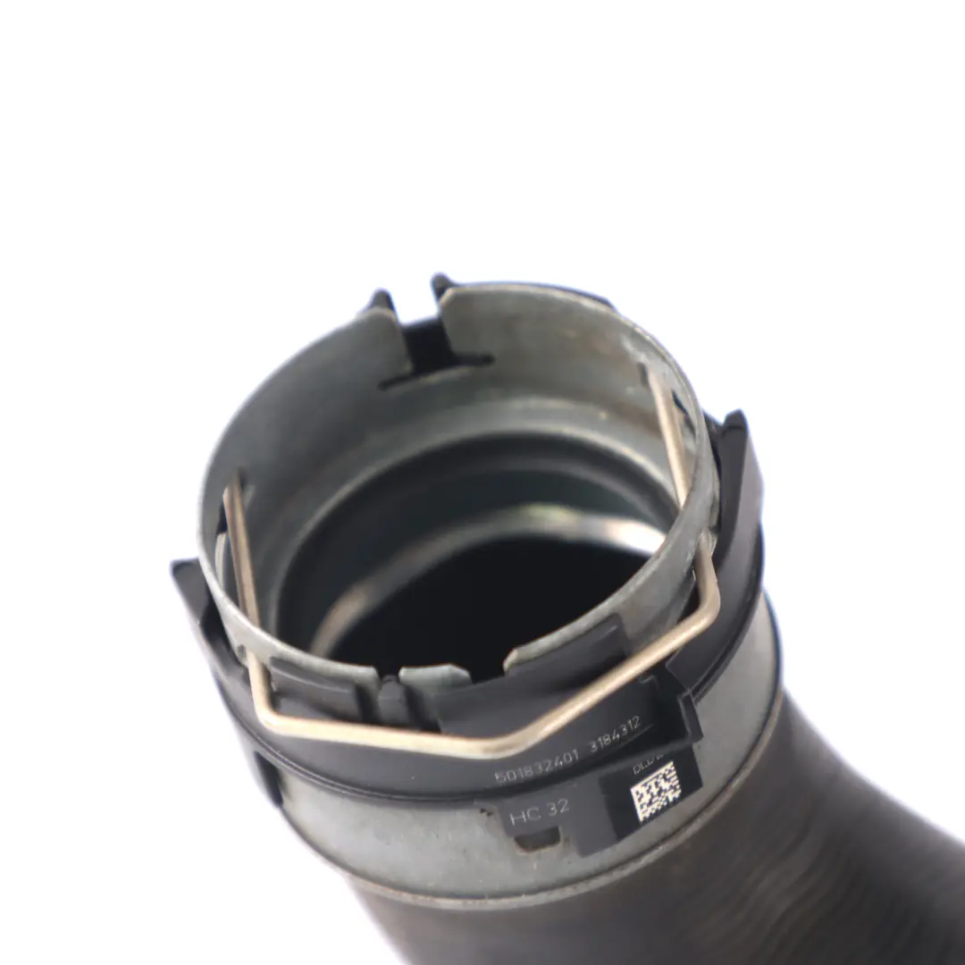  Ligne refroidissement Mercedes W213 AMG Tuyau gauche radiateur vers le moteur - SKU A2135007100 - Numéro de pièce A2135007100