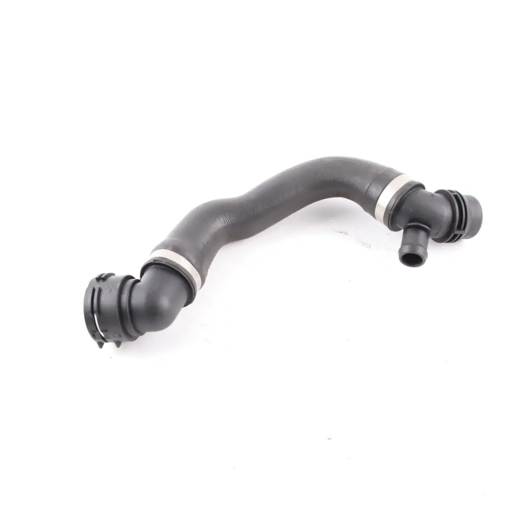 Tubo dell'acqua Mercedes W213 S213 liquido raffreddamento radiatore per con numero di parte A2135014100 Tubo dell'acqua Mercedes W213 S213 liquido raffreddamento radiatore - SKU A2135014100 - Numero di parte A2135014100