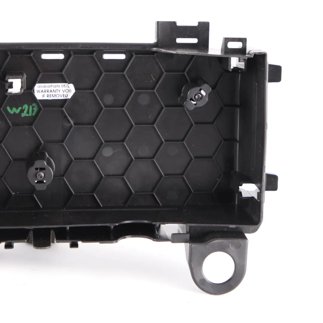 Caja de Fusibles Tapa Unidad Control Soporte para Mercedes W205 W213 W238 con número de pieza A2135400200 Mercedes W205 W213 W238 Caja de Fusibles Tapa Unidad Control Soporte - SKU A2135400200 - Número de pieza A2135400200