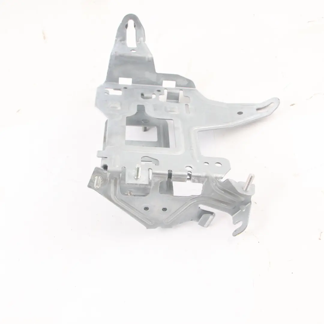 Navigation GPS NAV SAT Mount System Computer Bracket to Mercedes W213 with Part number A2135400240 Mercedes W213 Navigation GPS NAV SAT Mount System Computer Bracket - SKU rhd-A2135400240 - Part number A2135400240