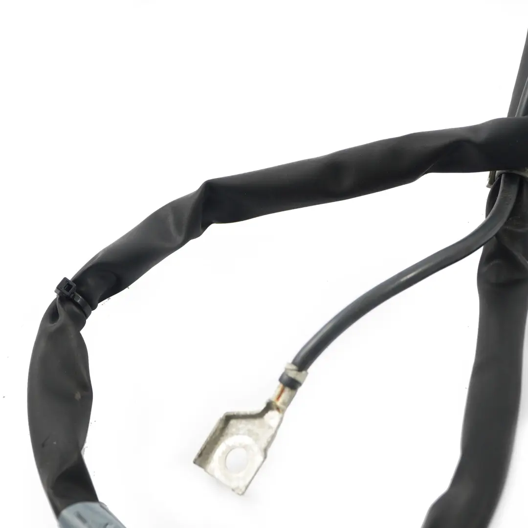 Electrical Wire From Transmission To Body Ground Cable to Mercedes W205 with Part number A2135405542 Mercedes W205 Electrical Wire From Transmission To Body Ground Cable - SKU A2135405542 - Part number A2135405542