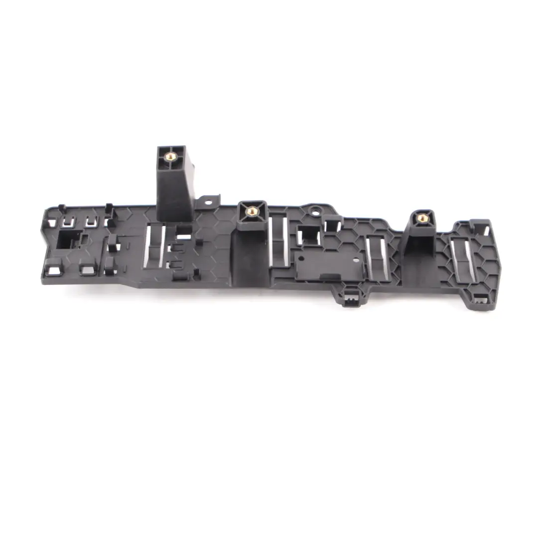 Soporte Modulo Camara Mercedes W213 S213 Carcasa Trasera Izquierda para con número de pieza A2135451540 Soporte Modulo Camara Mercedes W213 S213 Carcasa Trasera Izquierda - SKU A2135451540 - Número de pieza A2135451540