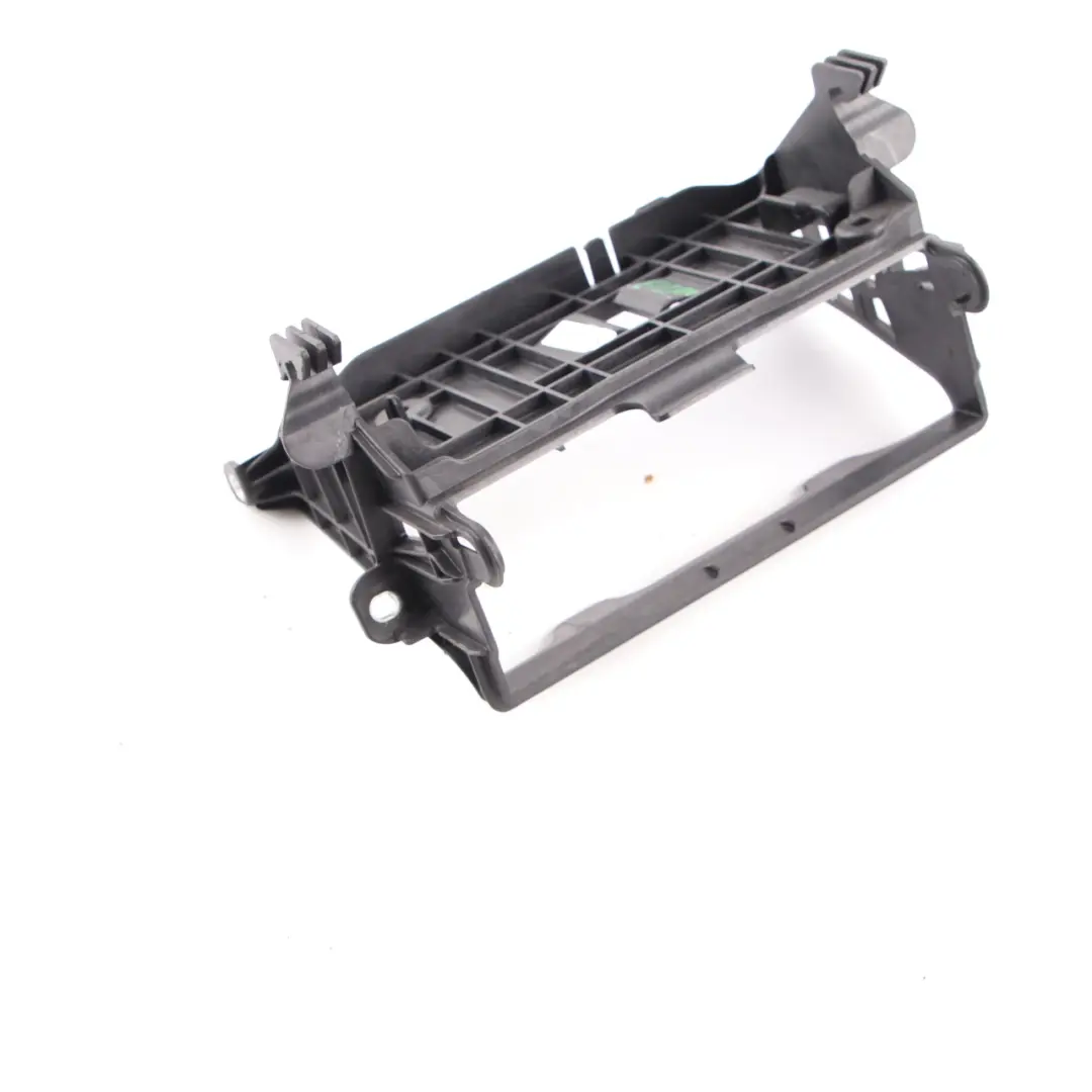 Soporte Principal Módulo Unidad Control Montaje para Mercedes W213 con número de pieza A2135452040 Mercedes W213 Soporte Principal Módulo Unidad Control Montaje - SKU A2135452040 - Número de pieza A2135452040