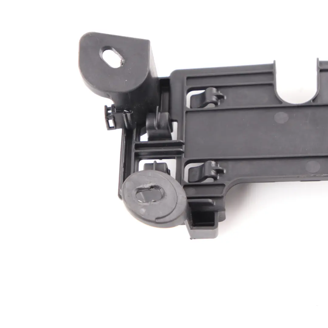 ECU Support Unité de contrôle Module Support pour Mercedes W213 à propos du numéro de pièce A2135452840 Mercedes W213 ECU Support Unité de contrôle Module Support - SKU A2135452840 - Numéro de pièce A2135452840