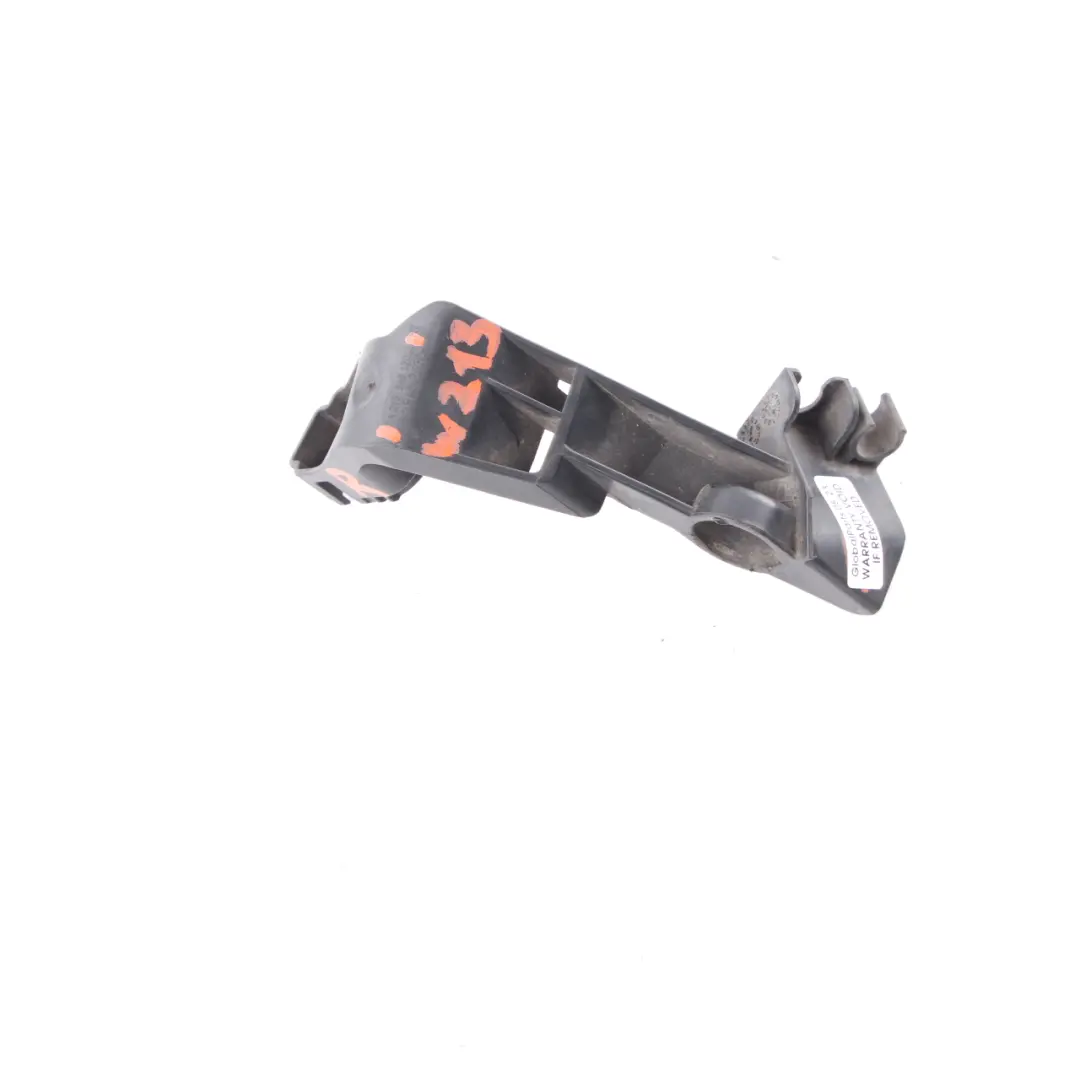 Front Axle Right O/S Steering Knuckle Mount Bracket to Mercedes W213 with Part number A2135461200 Mercedes W213 Front Axle Right O/S Steering Knuckle Mount Bracket - SKU A2135461200 - Part number A2135461200