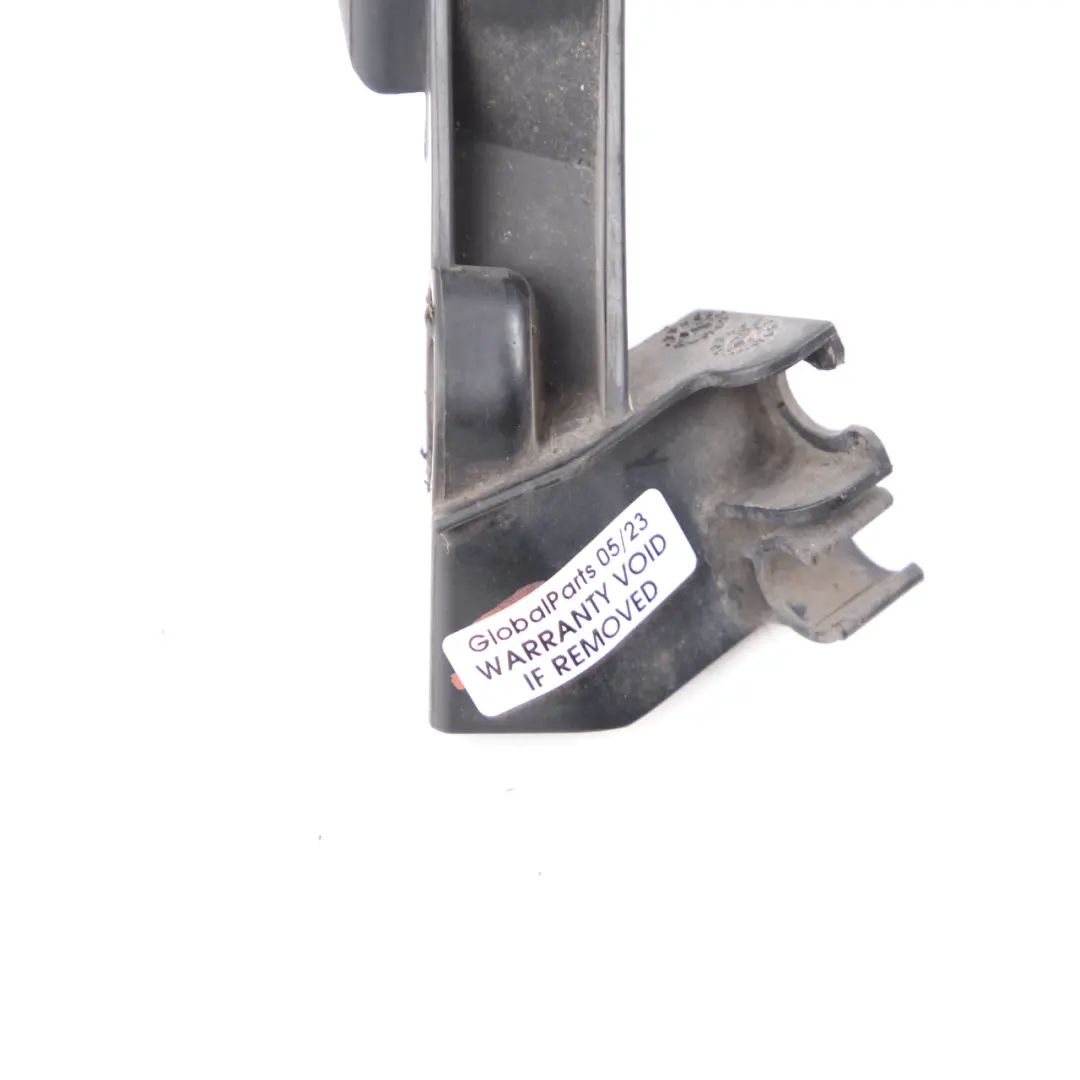 Front Axle Right O/S Steering Knuckle Mount Bracket to Mercedes W213 with Part number A2135461200 Mercedes W213 Front Axle Right O/S Steering Knuckle Mount Bracket - SKU A2135461200 - Part number A2135461200