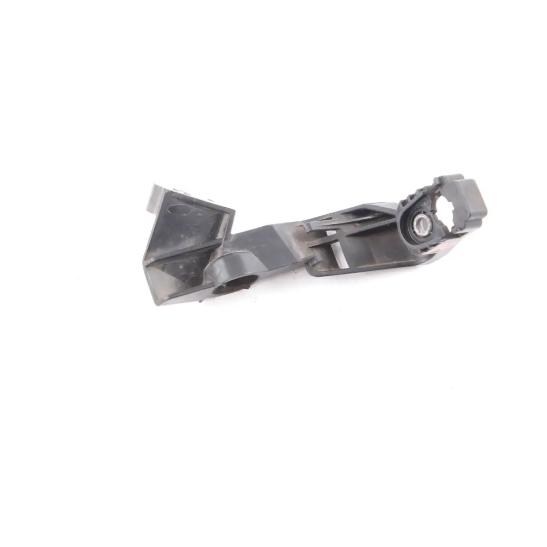 Front Axle Right O/S Steering Knuckle Mount Bracket to Mercedes W213 with Part number A2135461200 Mercedes W213 Front Axle Right O/S Steering Knuckle Mount Bracket - SKU A2135461200 - Part number A2135461200