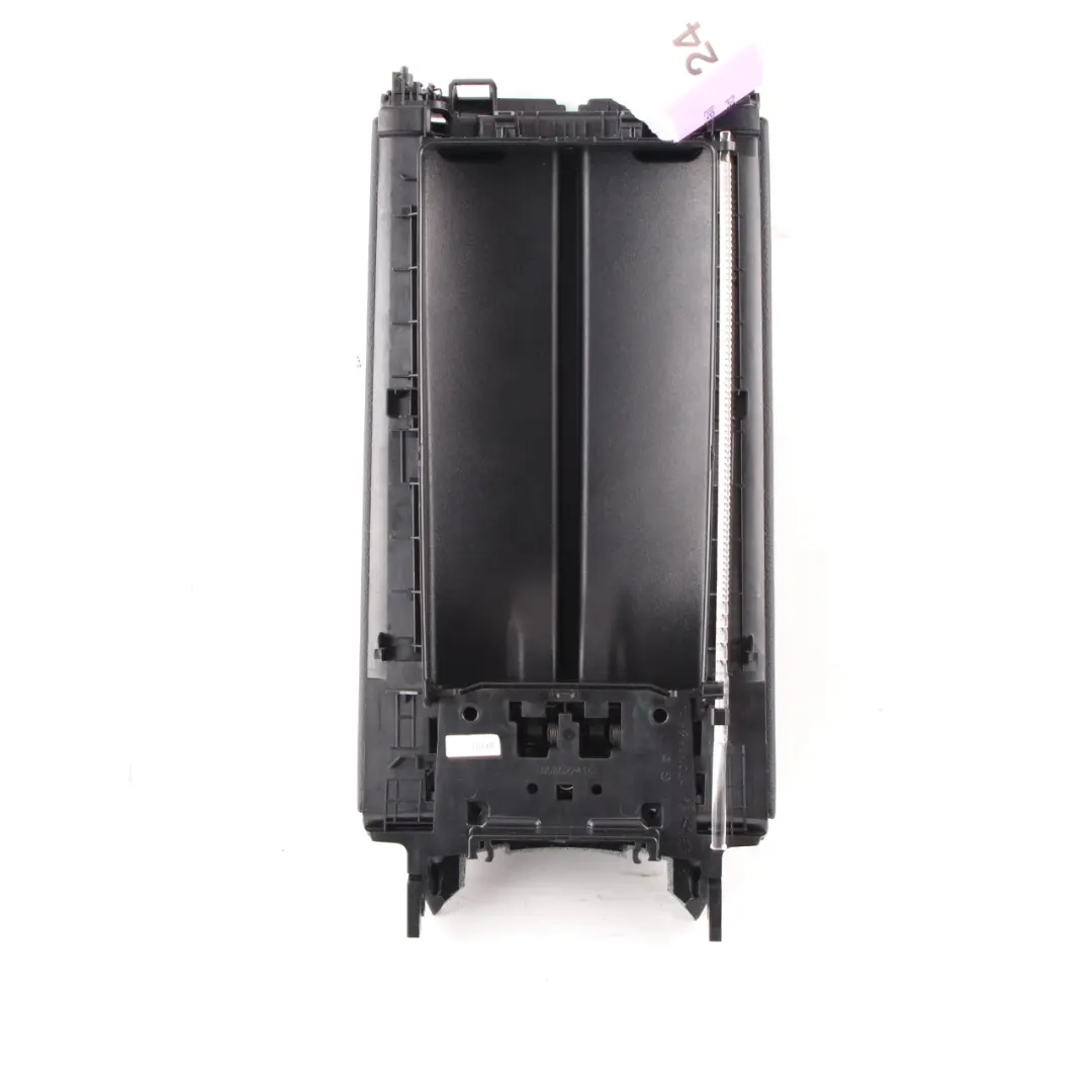 Copri bracciolo Pannello console centrale in pelle nero per Mercedes W213 con numero di parte A2136800703 Mercedes W213 Copri bracciolo Pannello console centrale in pelle nero - SKU A2136800703 - Numero di parte A2136800703