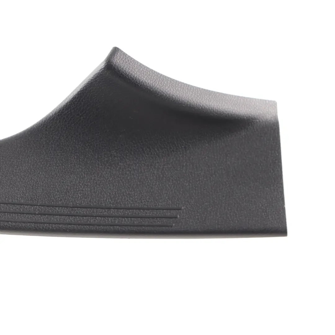 Mercedes W213 Bande D'Entrée Cache Intérieur Arrière Gauche - SKU A2136808502 - Numéro de pièce A2136808502
