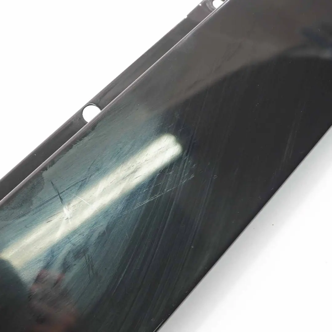 Mercedes W213 Acabado Ventana Pilar Cubierta Puerta Delantera Izquierda Brillo - SKU A2136900187 - Número de pieza A2136900187