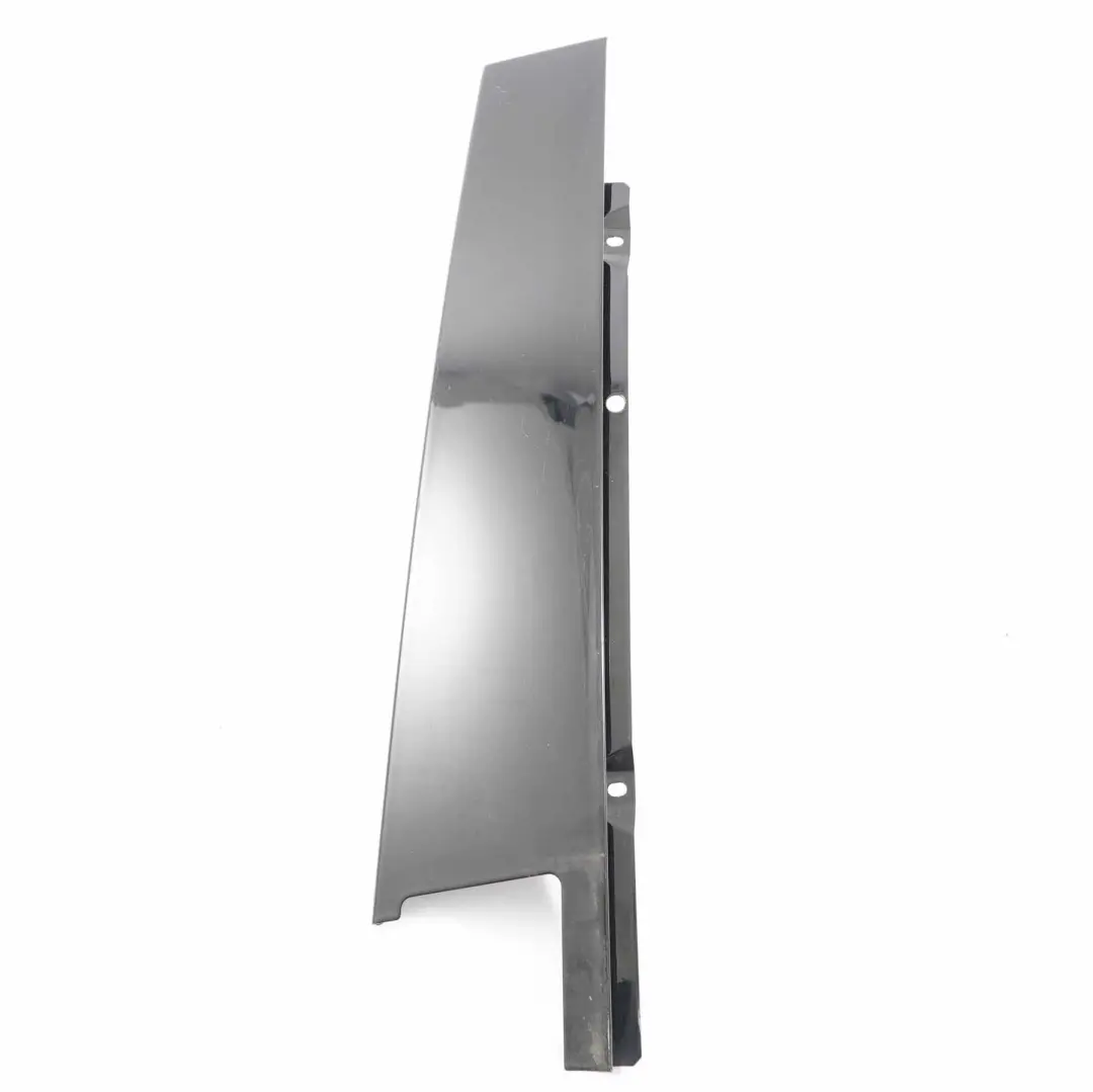 Acabado Ventana Pilar Cubierta Trasera Izquierda Alto Brillo para Mercedes W213 con número de pieza A2136900387 Mercedes W213 Acabado Ventana Pilar Cubierta Trasera Izquierda Alto Brillo - SKU A2136900387 - Número de pieza A2136900387