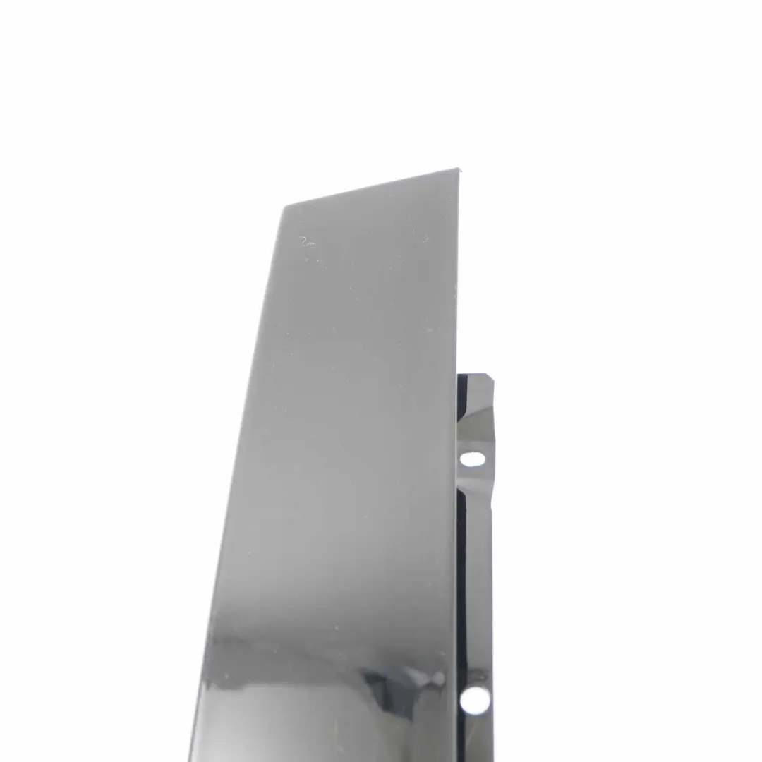 Finisher Fenstersäulen abdeckung hinten links glanz für Mercedes W213 mit Teilenummer A2136900387 Mercedes W213 Finisher Fenstersäulen abdeckung hinten links glanz - SKU A2136900387 - Teilenummer A2136900387