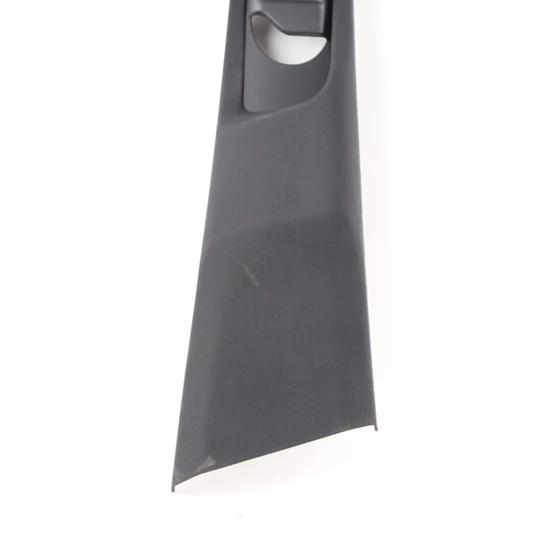 Columna Derecha B-Pilar Panel Negro para Mercedes W213 con número de pieza A2136900825 Mercedes W213 Columna Derecha B-Pilar Panel Negro - SKU A2136900825 - Número de pieza A2136900825