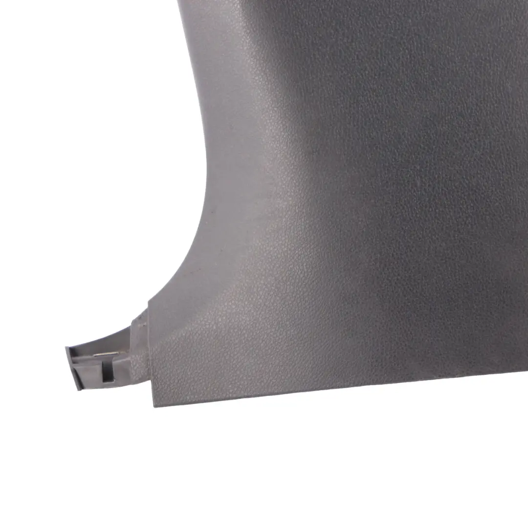 Mercedes W213 Cache de garniture inférieur du pilier B gauche - SKU A2136901125 - Numéro de pièce A2136901125