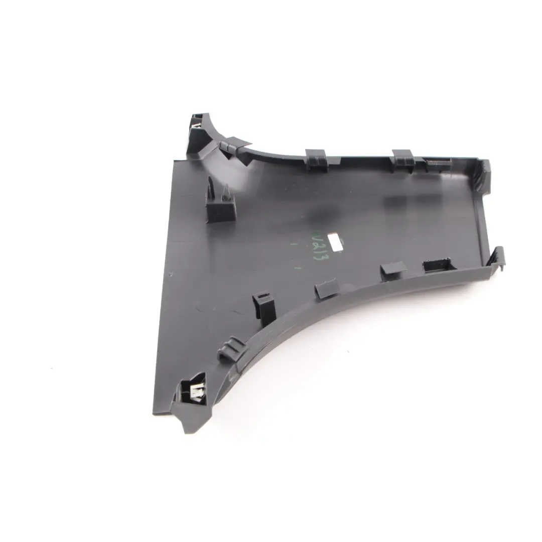 Trim Cover Colonna destra B-Pillar Panel Nero per Mercedes W213 con numero di parte A2136901225 Mercedes W213 Trim Cover Colonna destra B-Pillar Panel Nero - SKU A2136901225 - Numero di parte A2136901225