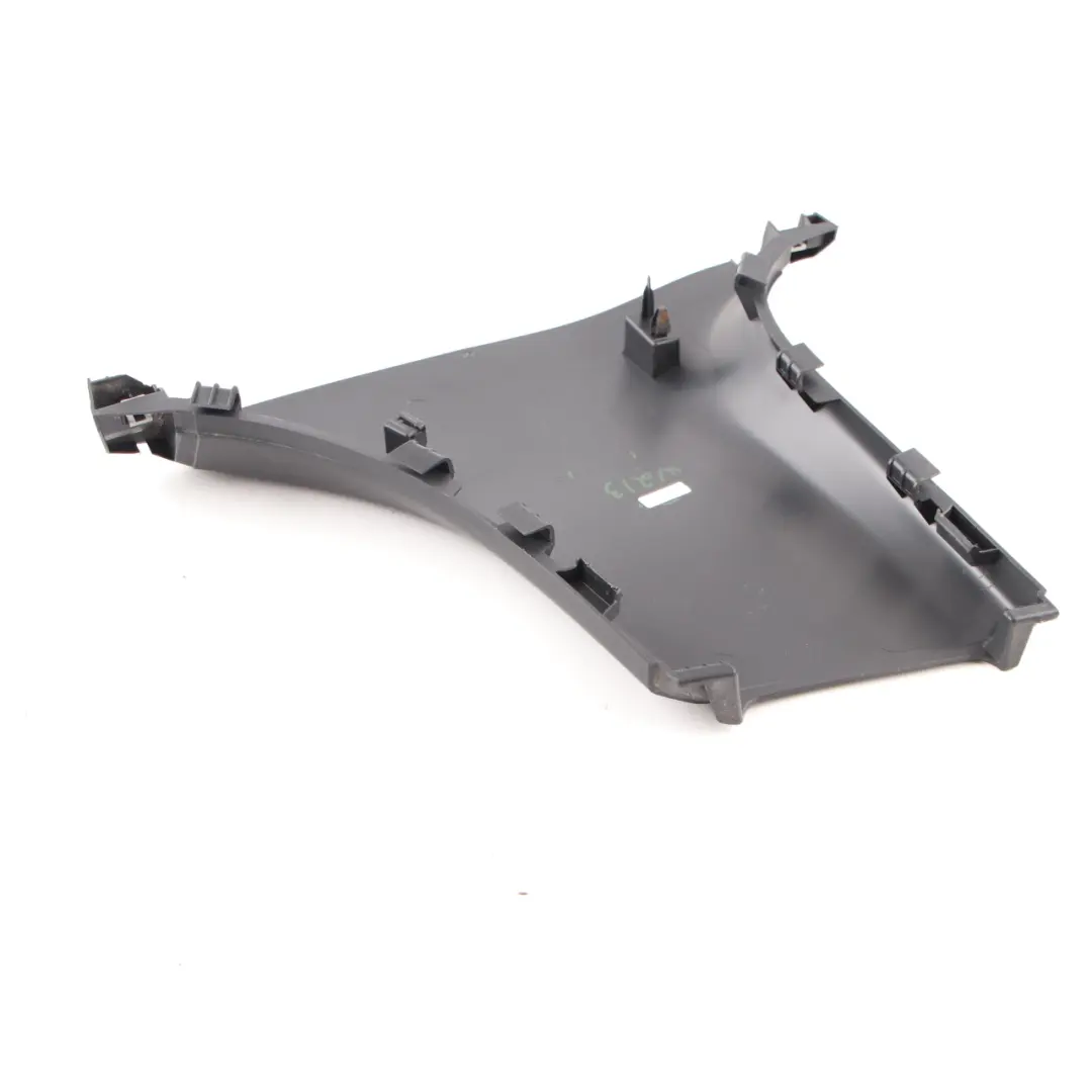 Mercedes W213 Columna Derecha B-Pilar Panel Negro - SKU A2136901225 - Número de pieza A2136901225