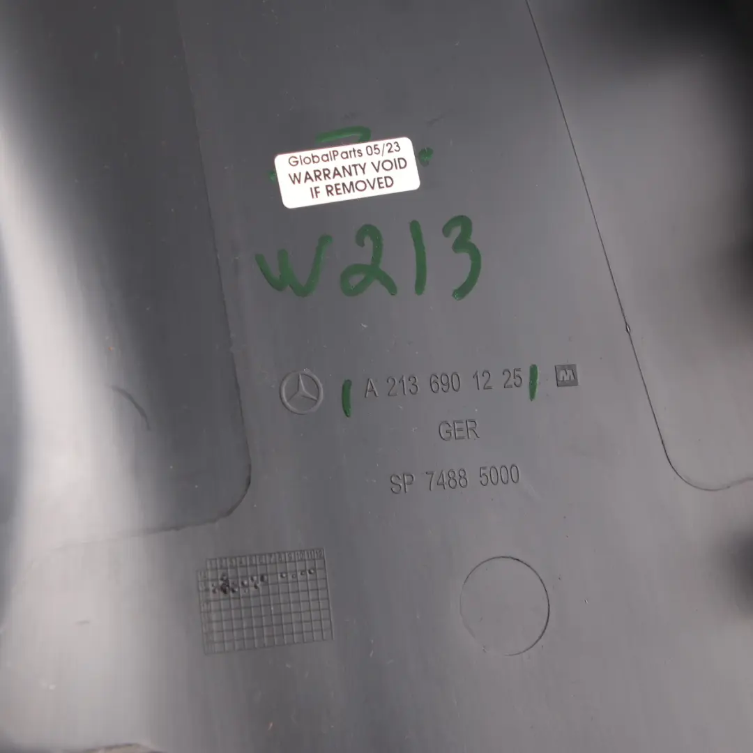 Osłona Kolumna Słupka B Prawy do Mercedes W213 o numerze A2136901225 Mercedes W213 Osłona Kolumna Słupka B Prawy - SKU A2136901225 - Numer Części A2136901225