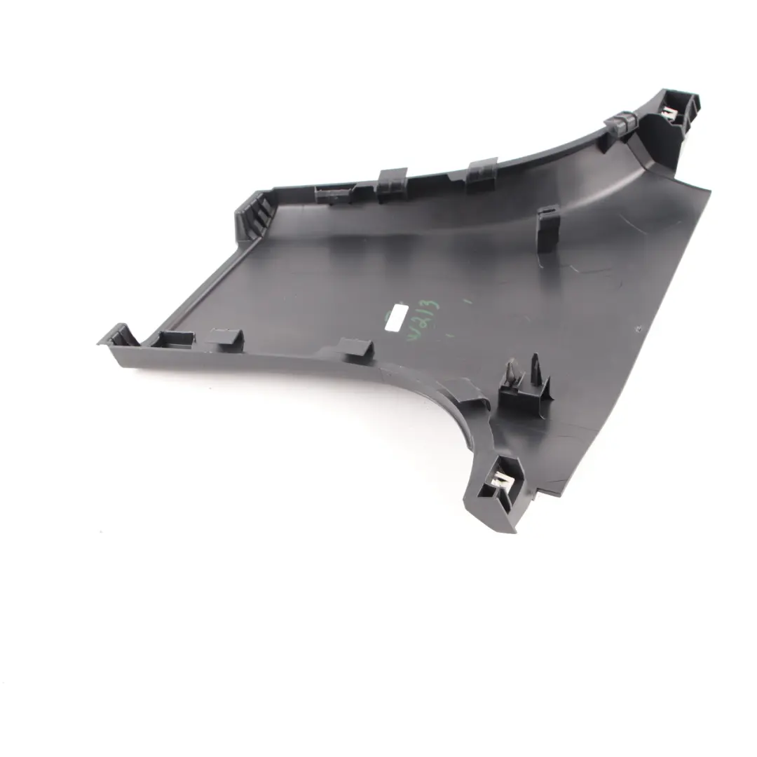 Mercedes W213 Cache Colonne Droite B-Pillar Panel Noir - SKU A2136901225 - Numéro de pièce A2136901225
