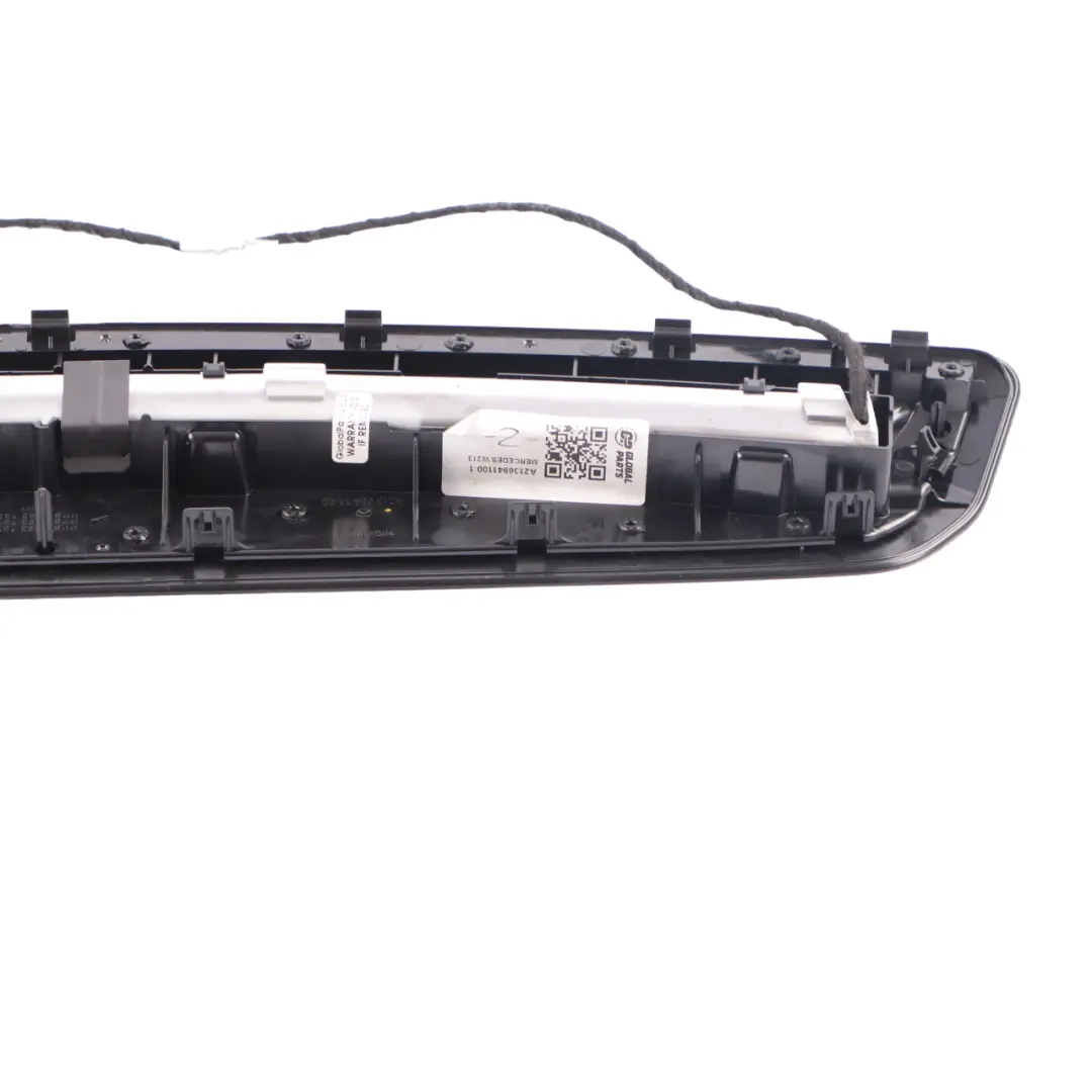 Bremsleuchte zusätzlich dritte Bremsleuchte hinten für Mercedes W213 mit Teilenummer A2136941100 Mercedes W213 Bremsleuchte zusätzlich dritte Bremsleuchte hinten - SKU A2136941100-1 - Teilenummer A2136941100