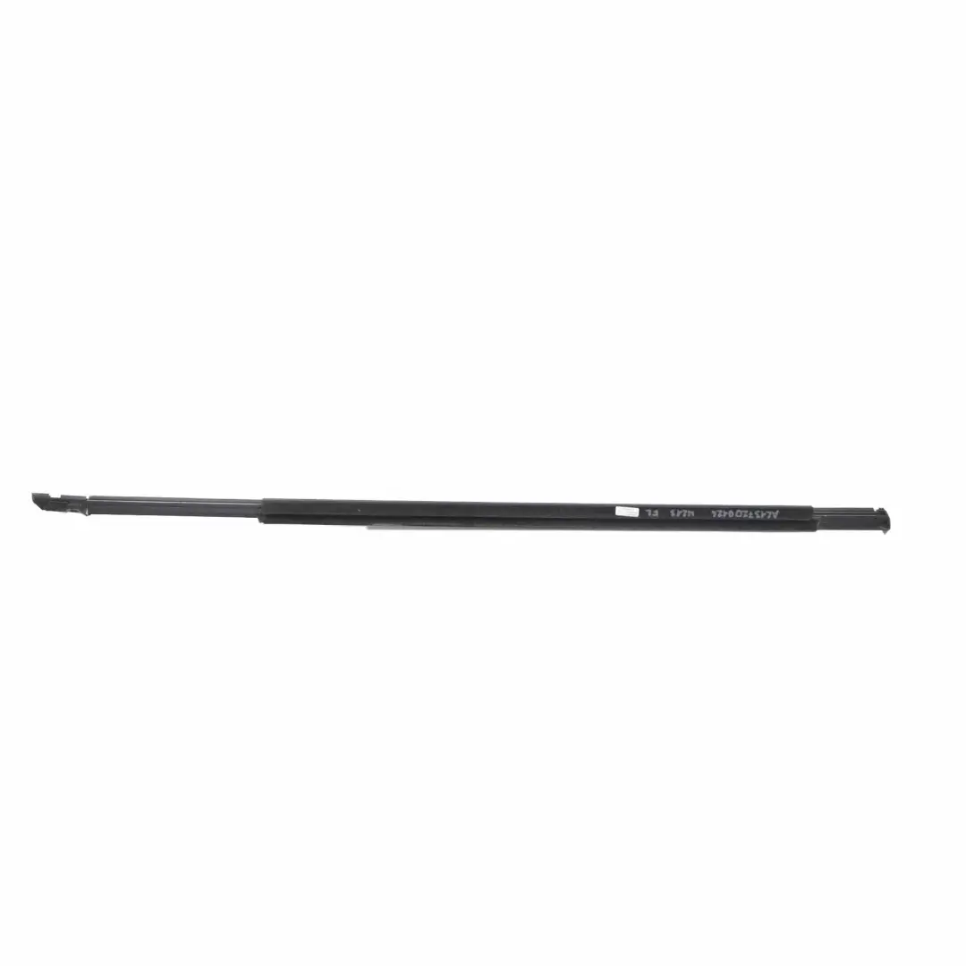Mercedes W213 Moulure d'habillage vitre de porte avant gauche Chrom - SKU A2137200124 - Numéro de pièce A2137200124