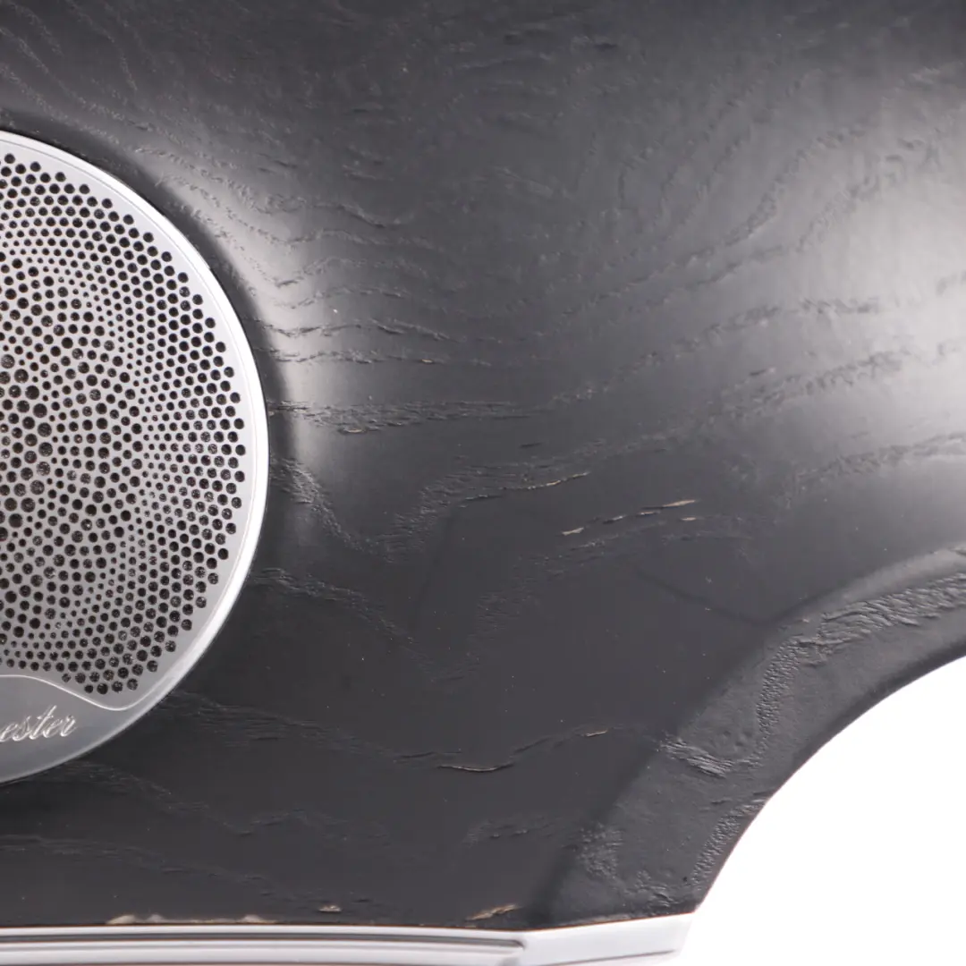 Panneau de Porte Avant Gauche Bois Noir Burmester pour Mercedes W213 à propos du numéro de pièce A2137206703 Mercedes W213 Panneau de Porte Avant Gauche Bois Noir Burmester - SKU A2137206703 - Numéro de pièce A2137206703