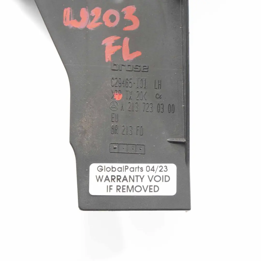 Mercedes W213 Tür griff halterung Lager halterung Trim vorne links - SKU A2137230300 - Teilenummer A2137230300