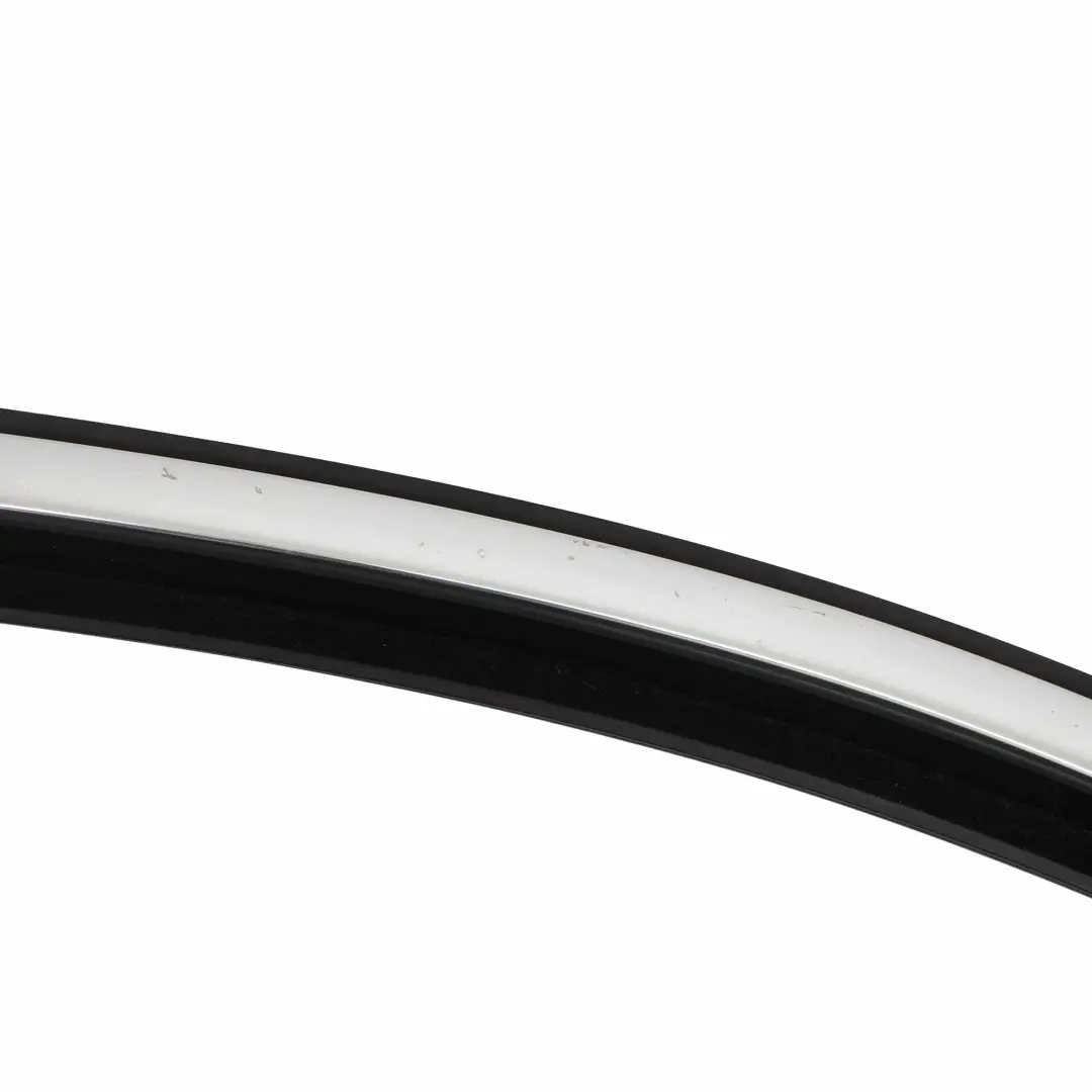 Door Seal Window Front Right O/S Guide Frame Chrome to Mercedes W213 with Part number A2137252800 Mercedes W213 Door Seal Window Front Right O/S Guide Frame Chrome - SKU A2137252800 - Part number A2137252800