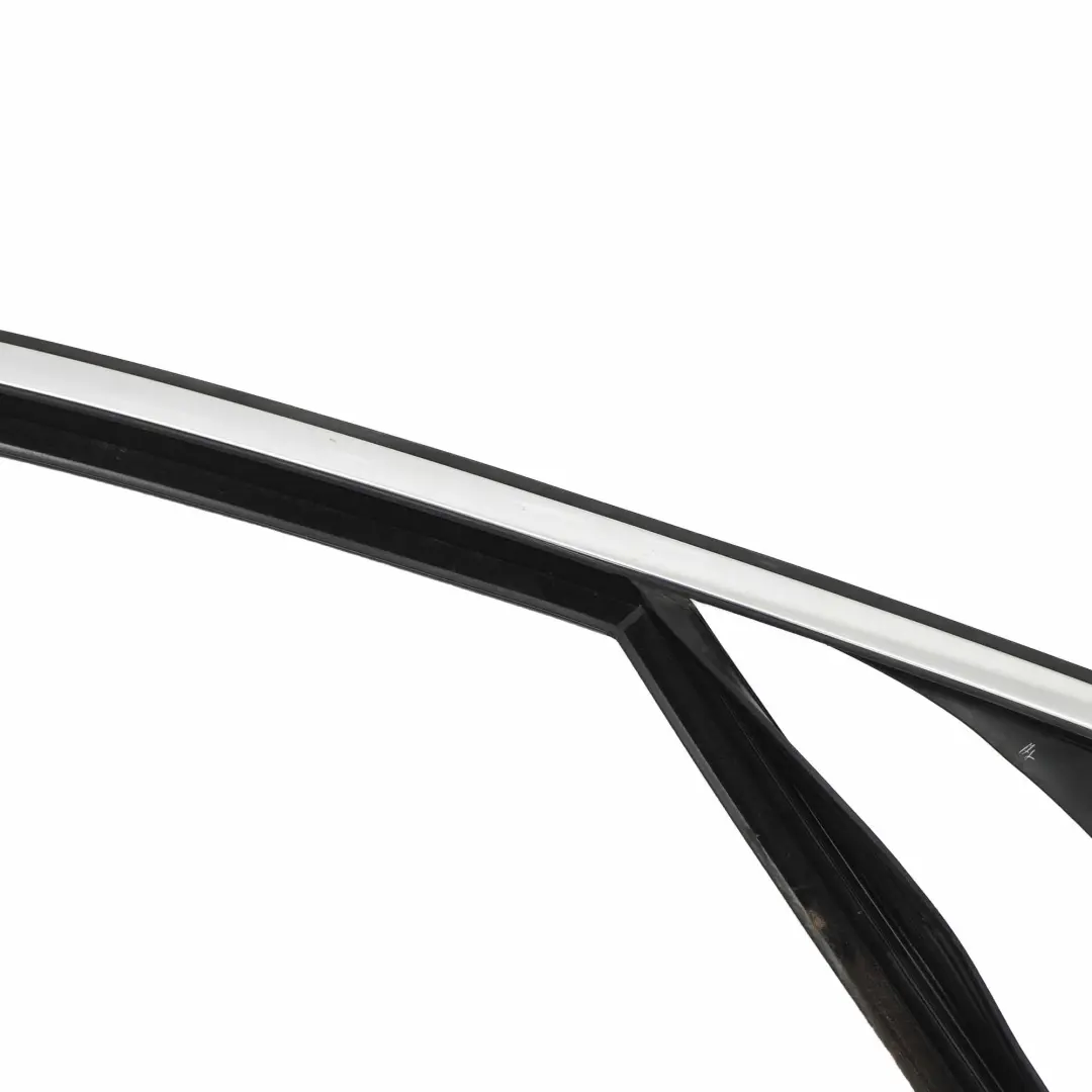 Mercedes W213 Guarnizione Porta Finestra Anteriore Destra Telaio Guida Cromo - SKU A2137252800 - Numero di parte A2137252800