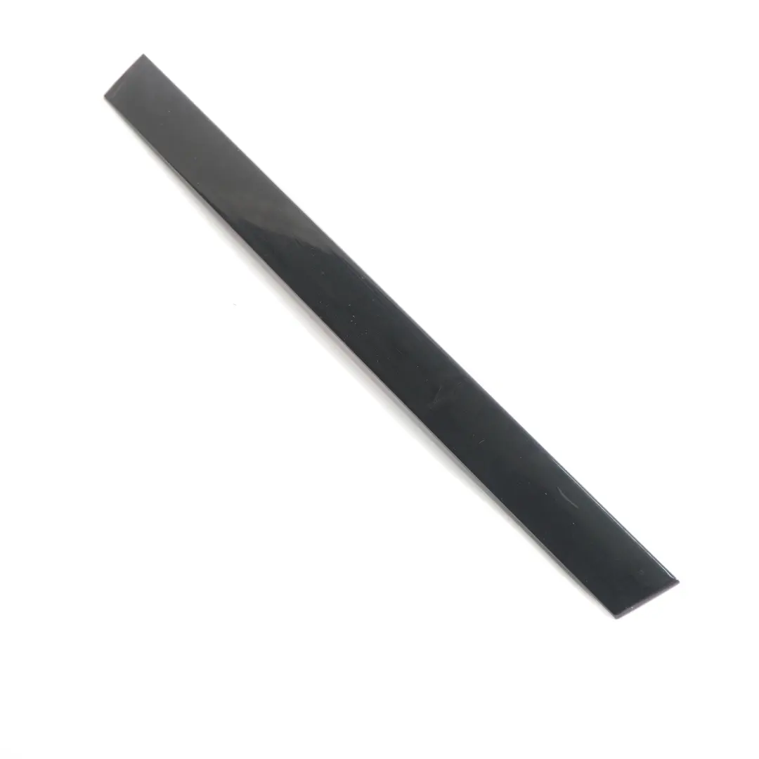 Mercedes W213 Tür säule hinten links Fenster Finisher Führungsleiste Hochglanz - SKU A2137300119 - Teilenummer A2137300119