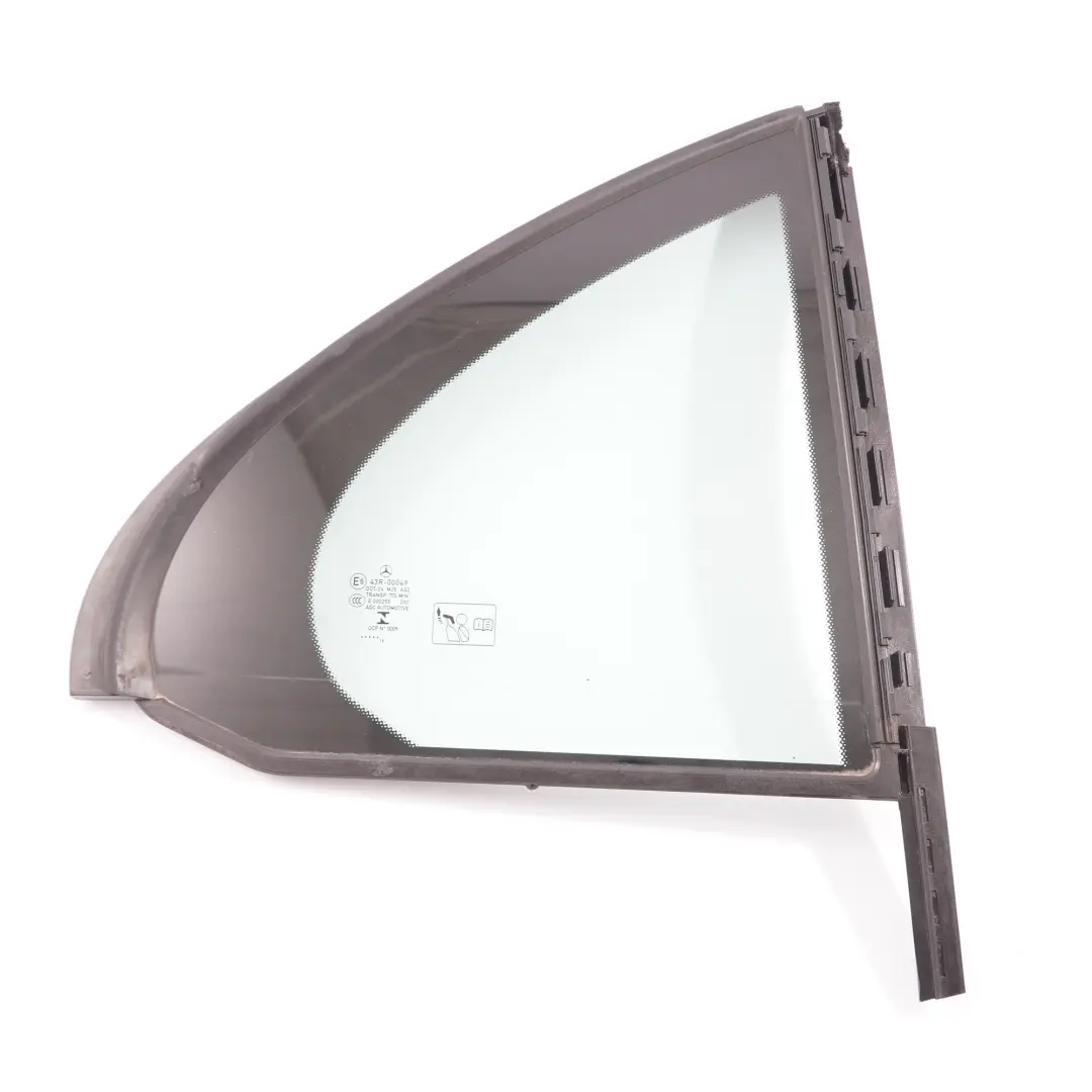Mercedes W213 Cristal Puerta Trasera Derecha Cuarto Verde AS2 - SKU A2137300255 - Número de pieza A2137300255